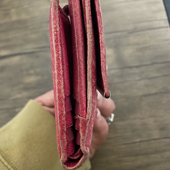 Salvatore Ferragamo project Red Wallet - Picture 3 of 8